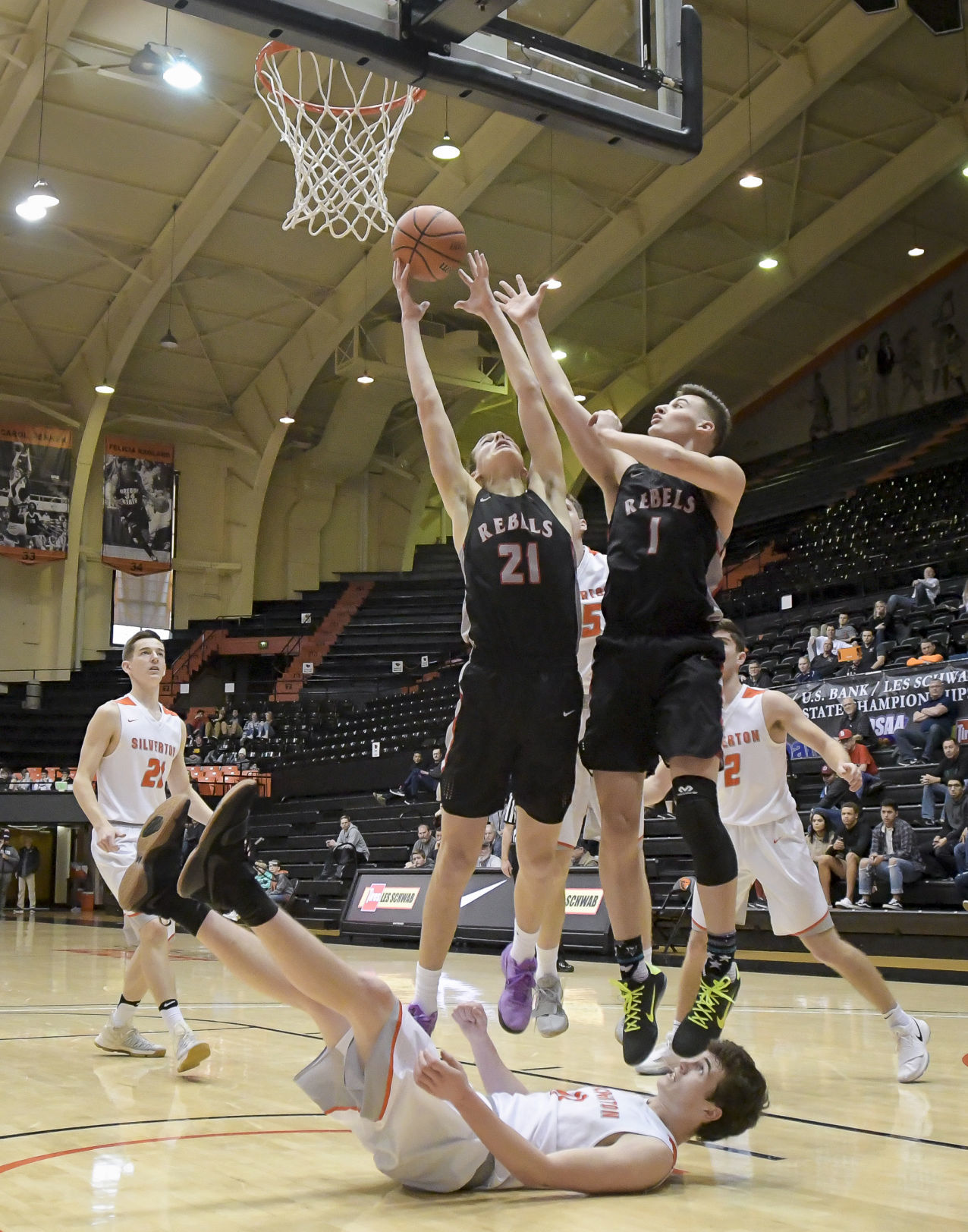 Gallery: South Albany vs Silverton Boys Basketball 12